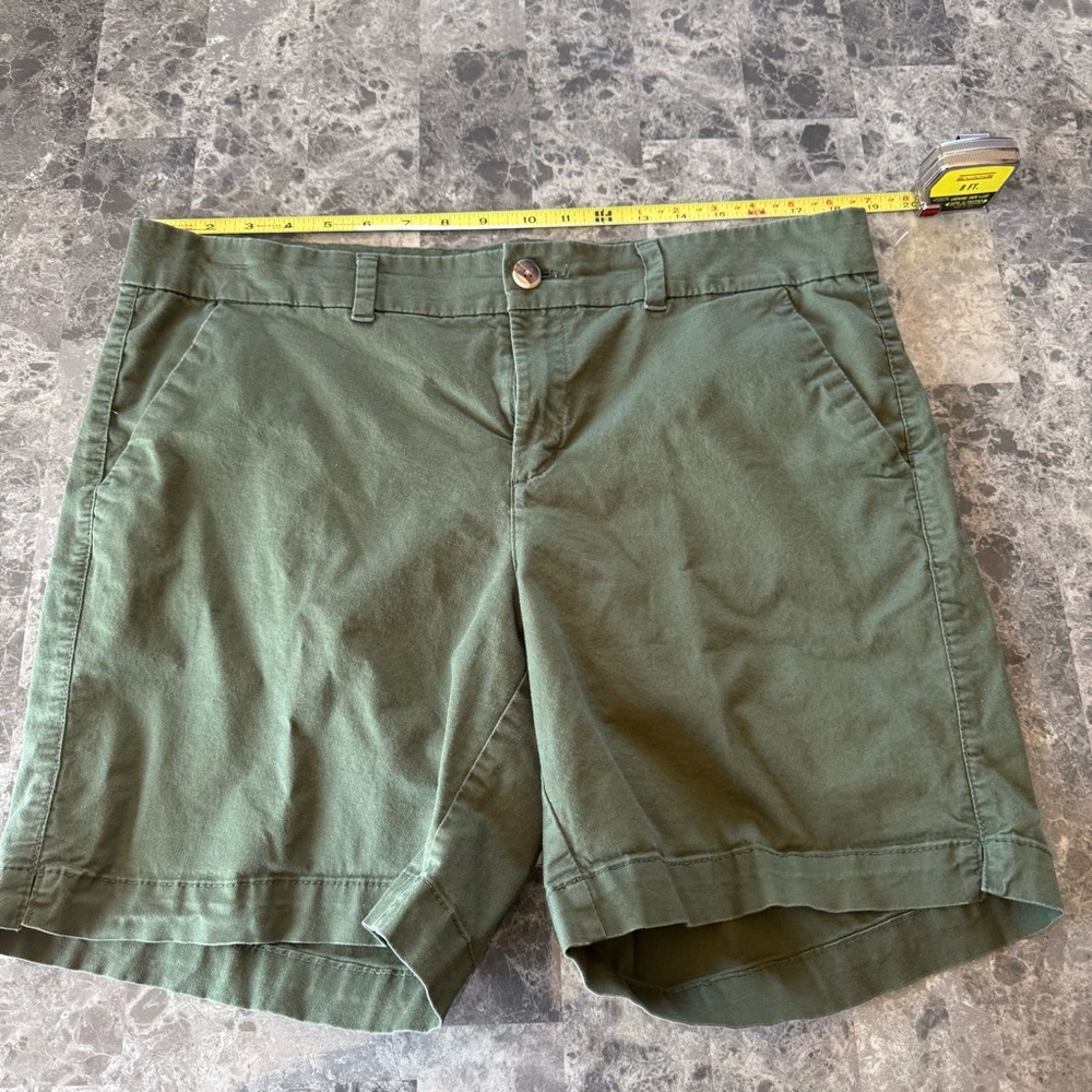 Old Navy Olive Green Everyday Shorts